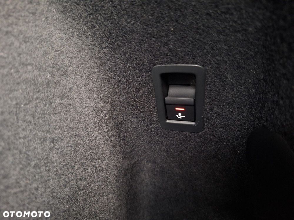 Audi Q3 Sportback 40 TDI Quattro S Line S tronic - 16