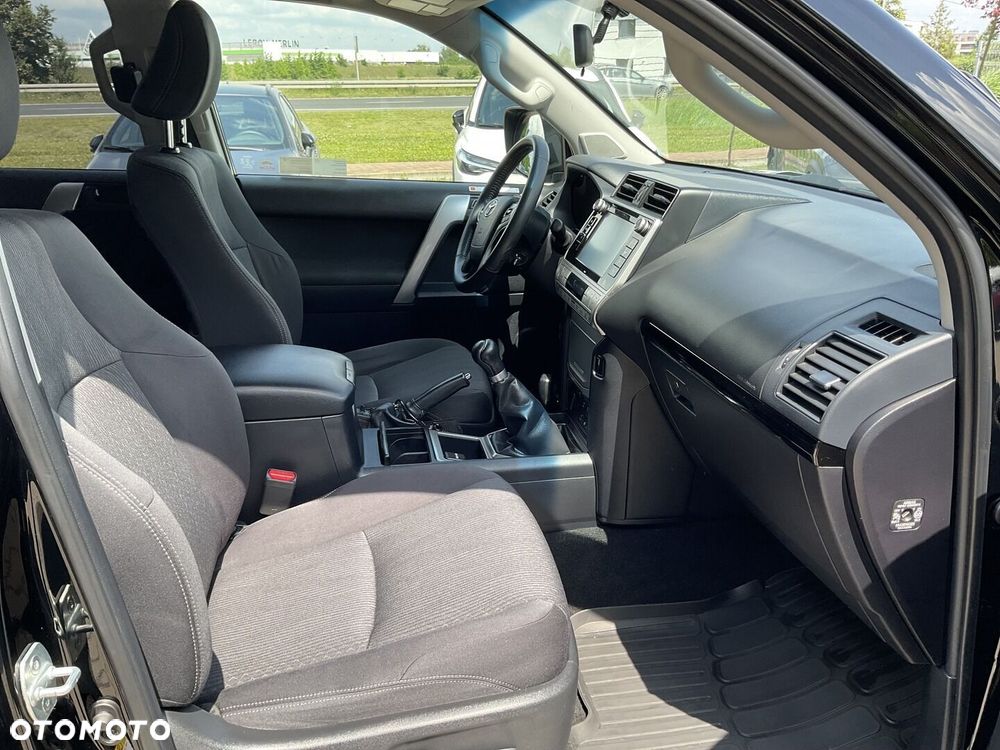 Toyota Land Cruiser LC 2.8 D-4D Prado - 9