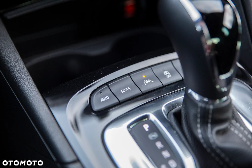 Opel Insignia 2.0 Direct InjectionTurbo GSI - 30