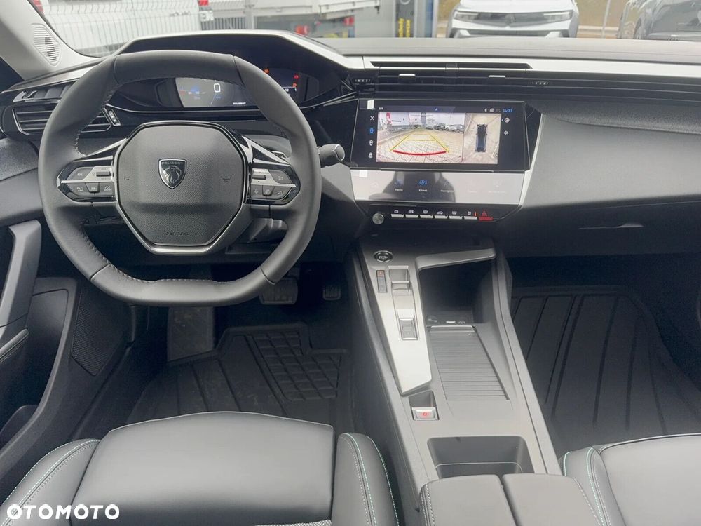 Peugeot 408 - 11
