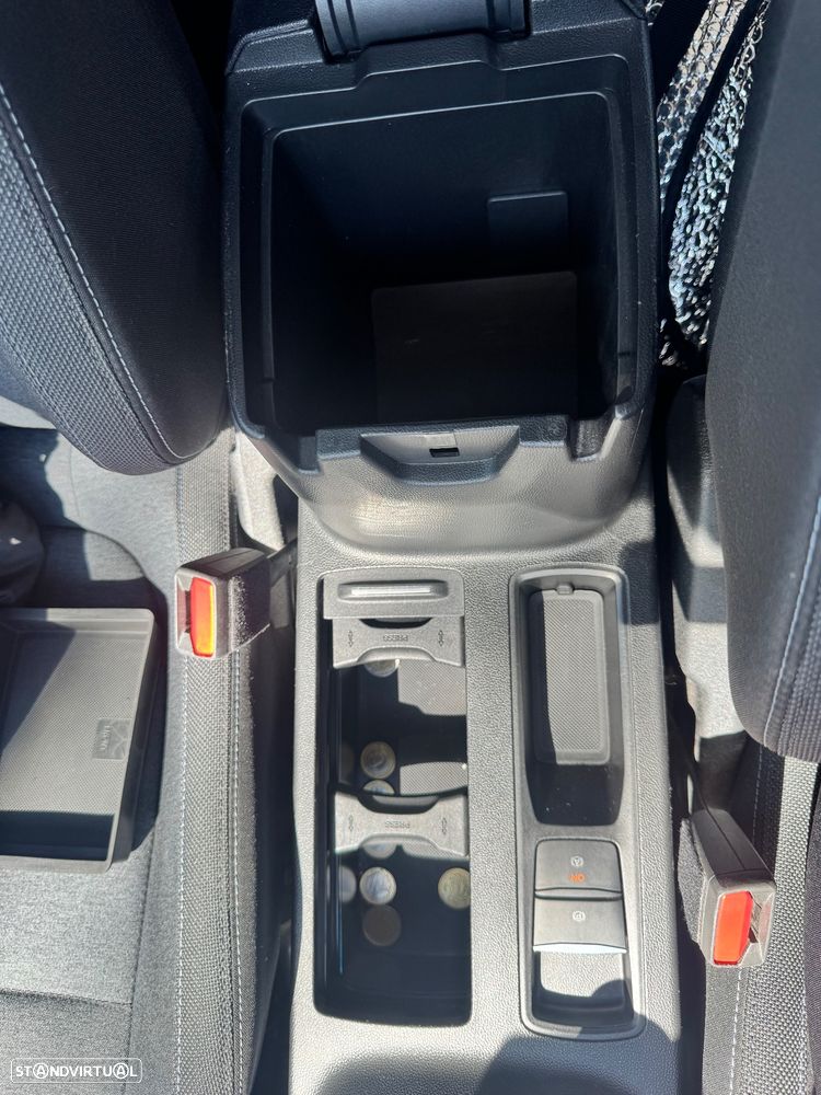 Ford Focus SW 1.0 EcoBoost MHEV Active X - 29