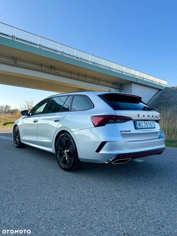 Skoda Octavia 2.0 TDI DSG 4x4 RS Plus - 6