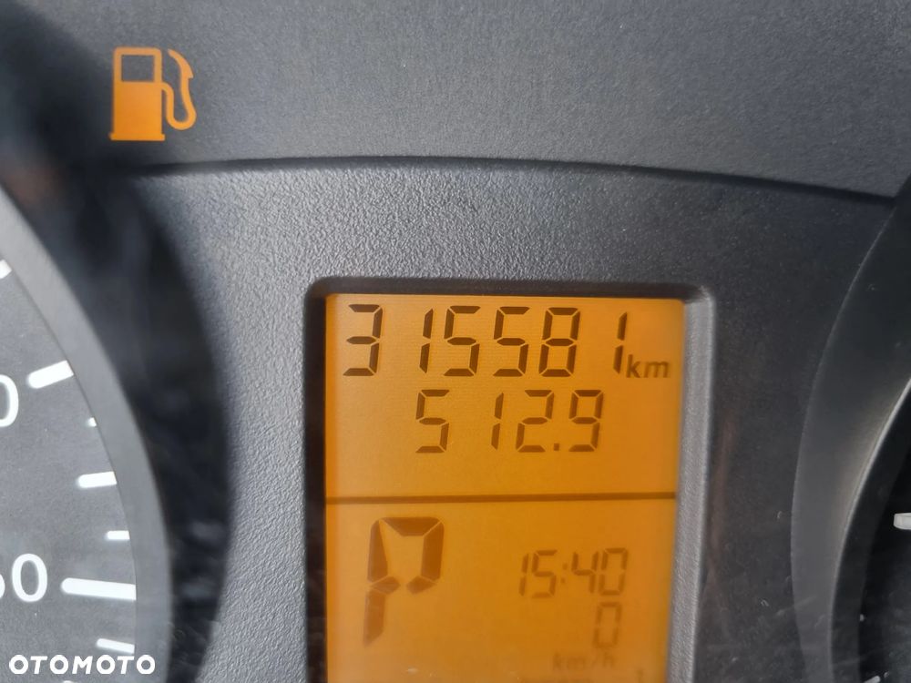 Mercedes-Benz Sprinter - 10