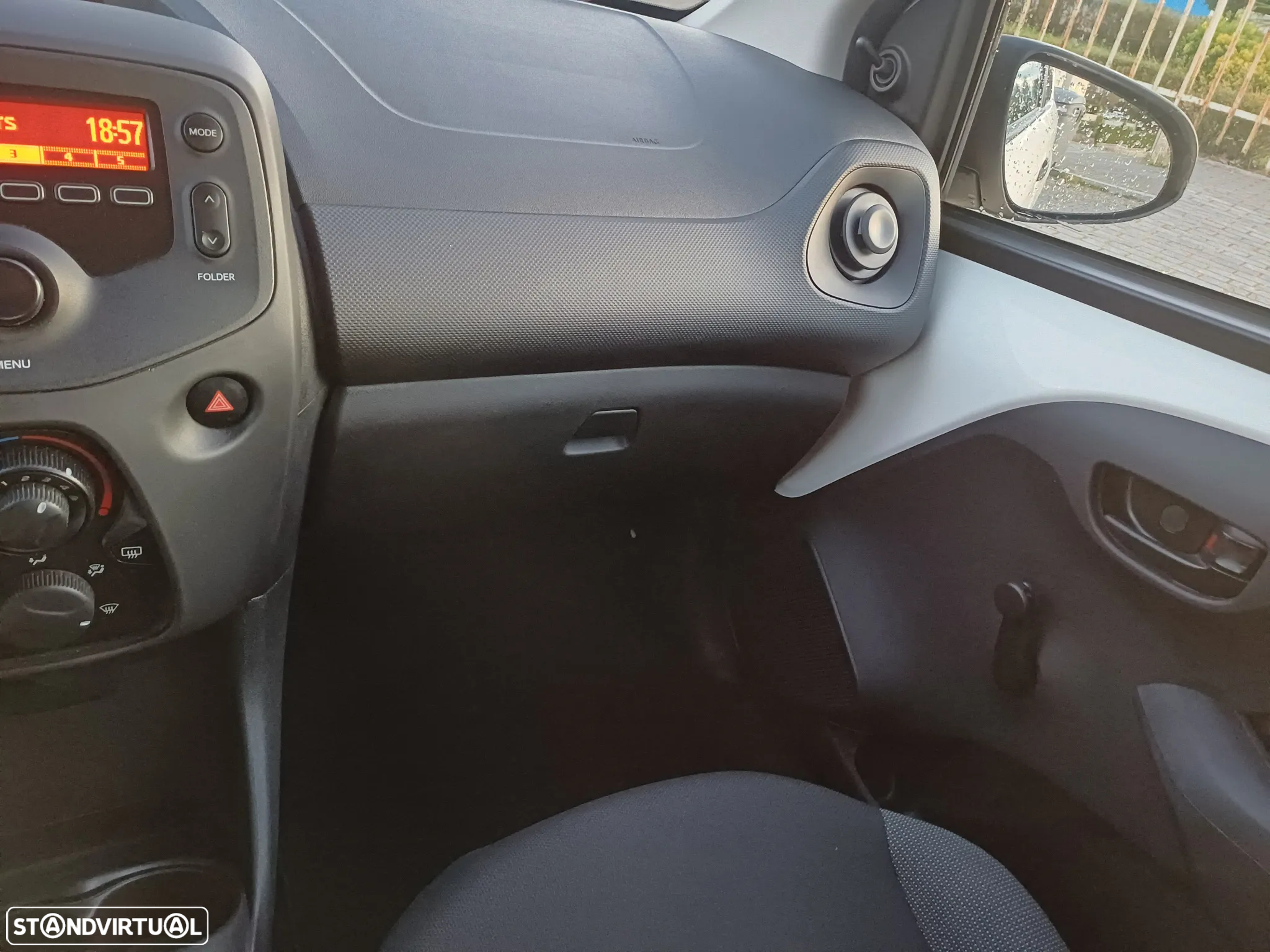 Citroën C1 1.0 VTi Feel - 4