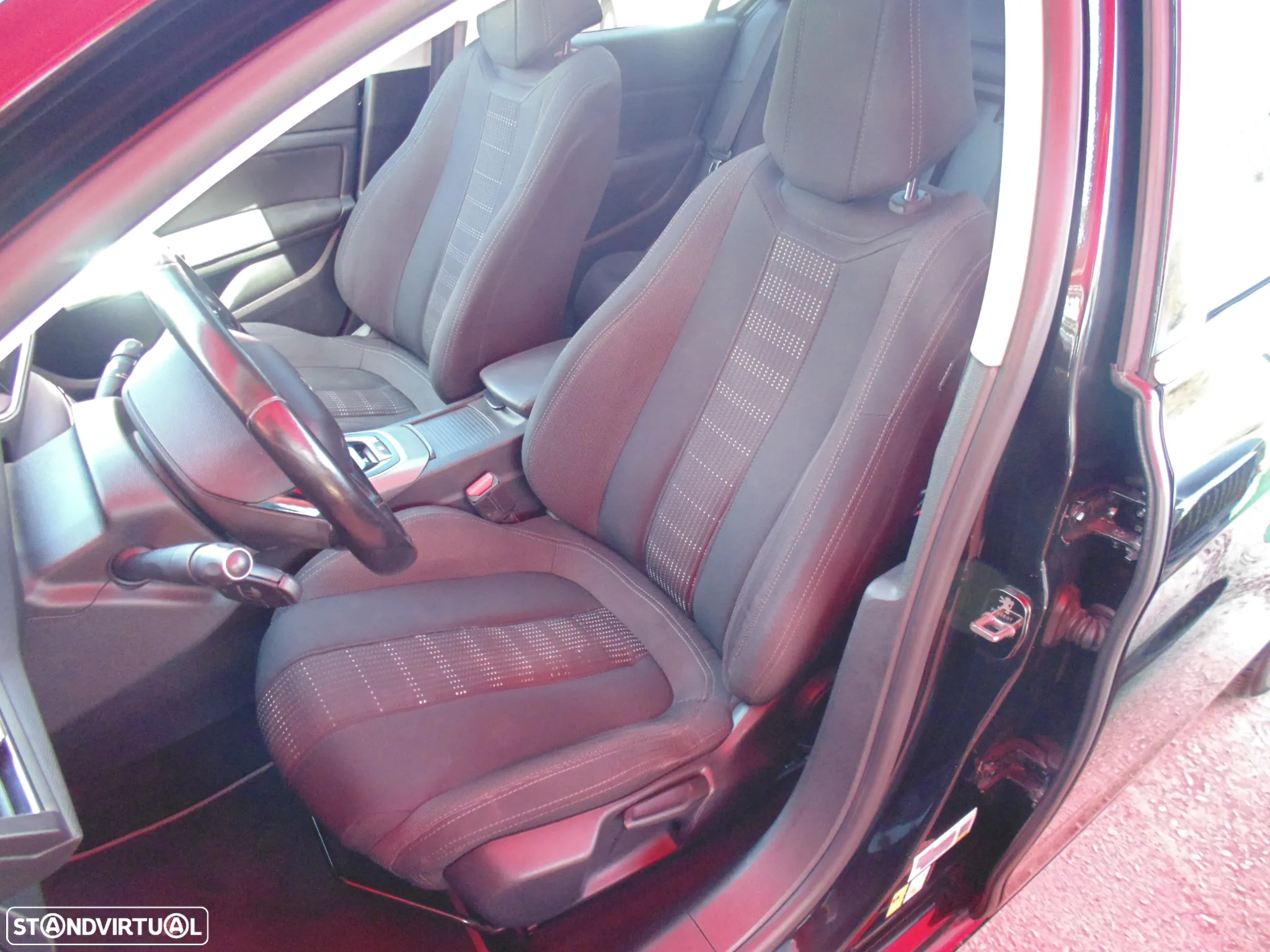 Peugeot 308 1.6 BlueHDi Allure J17 - 21