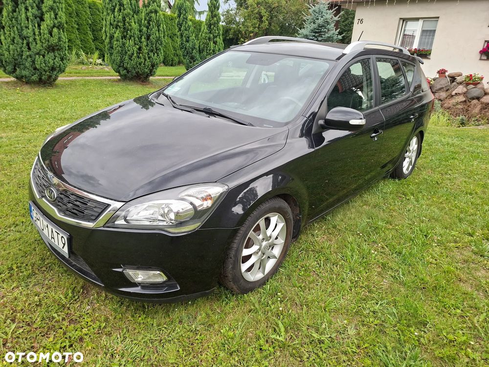 Kia Ceed 2.0 CVVT Spirit - 1