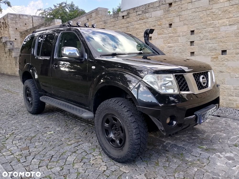 Nissan Pathfinder 2.5 DCi Elegance / LE - 1