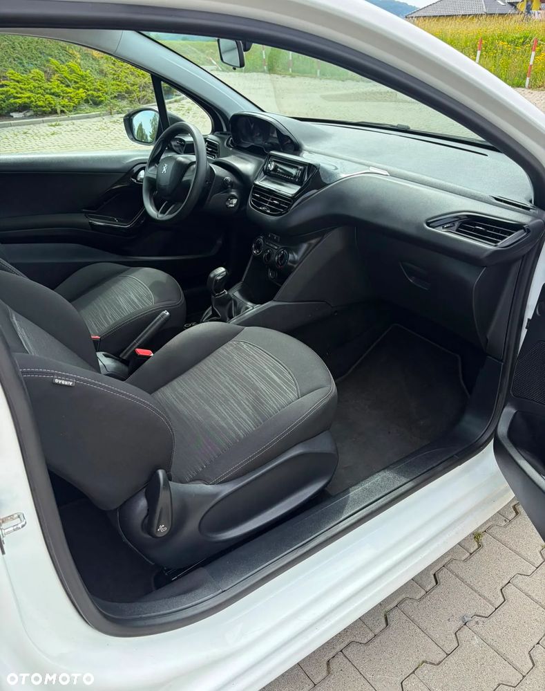 Peugeot 208 1.0 PureTech Access - 12