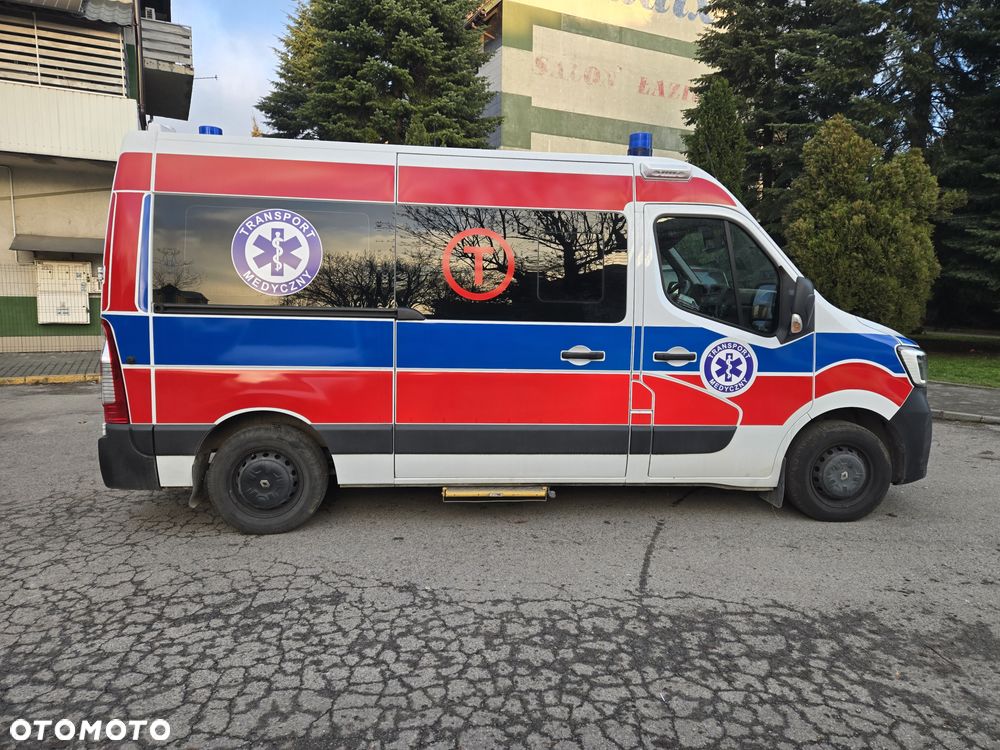 Renault Master Ambulans karetka - 4