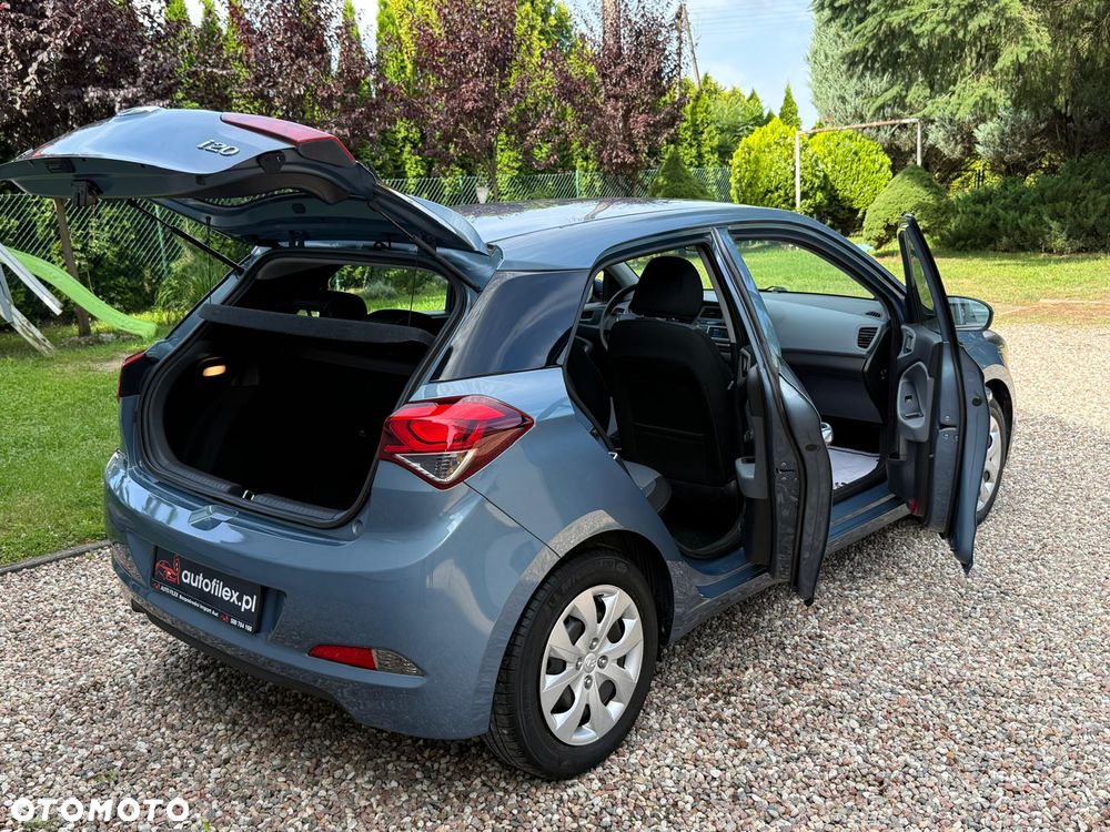 Hyundai i20 - 14