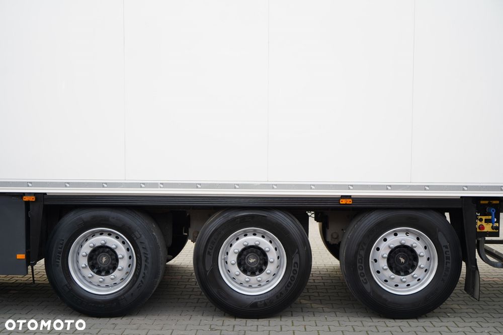 Schmitz Cargobull CHŁODNIA / CARRIER VECTOR 1550  / DOPPELSTOCK / KOSZ NA PALETY - 24