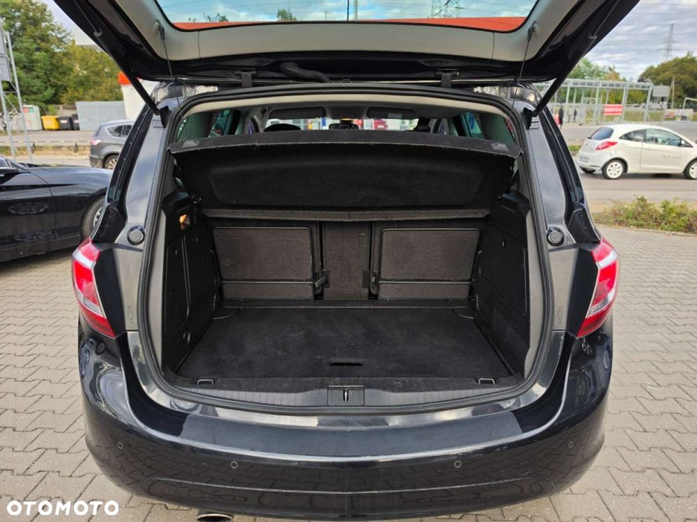 Opel Meriva - 32