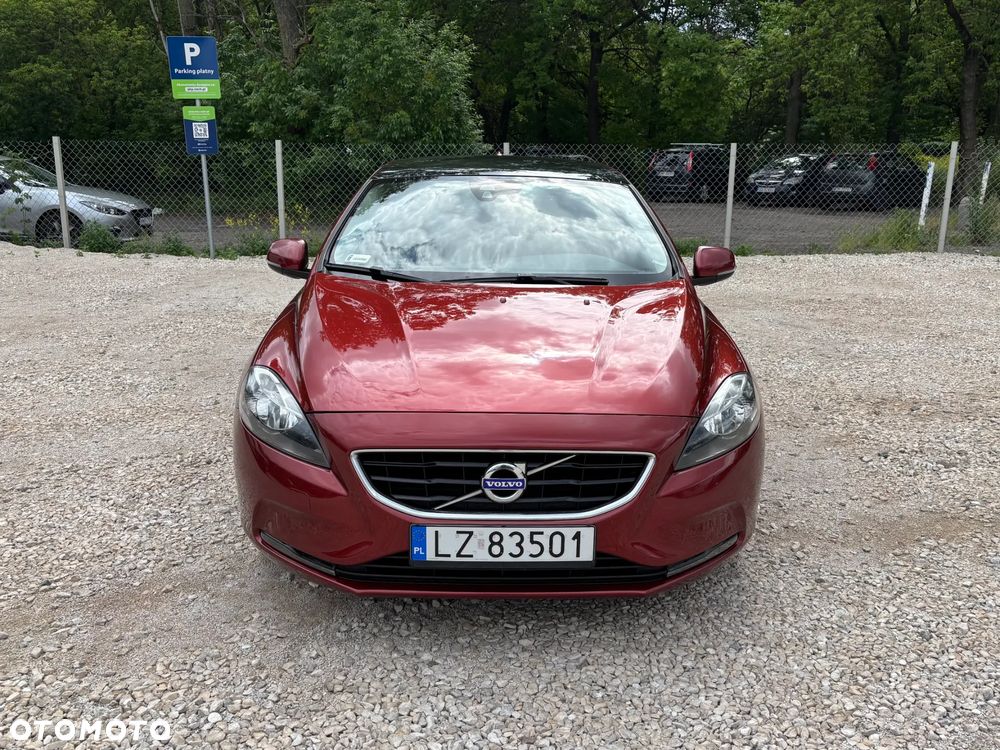 Volvo V40 D2 Momentum - 4