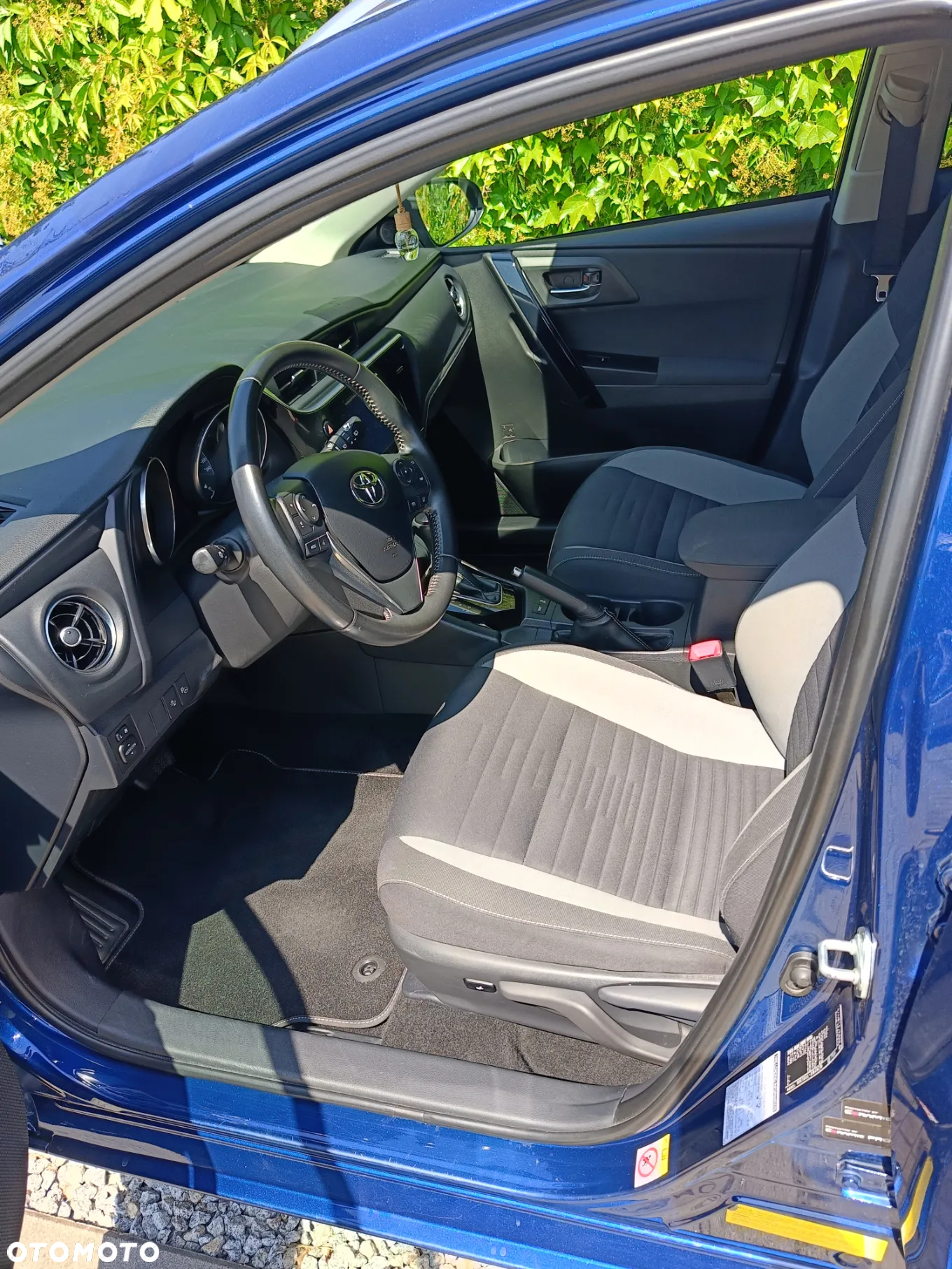 Toyota Auris 1.2 T Premium MS - 14