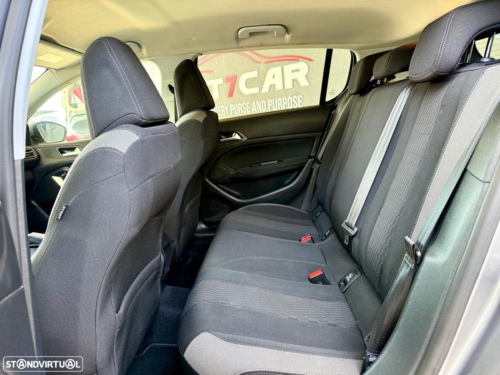 Peugeot 308 1.6 BlueHDi Style - 11