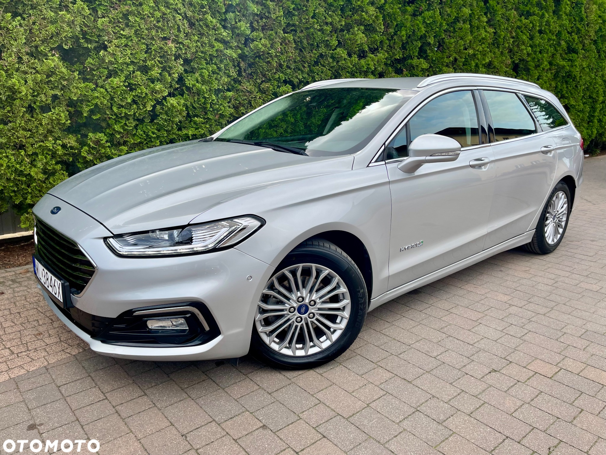 Ford Mondeo 2.0 Hybrid Titanium - 2