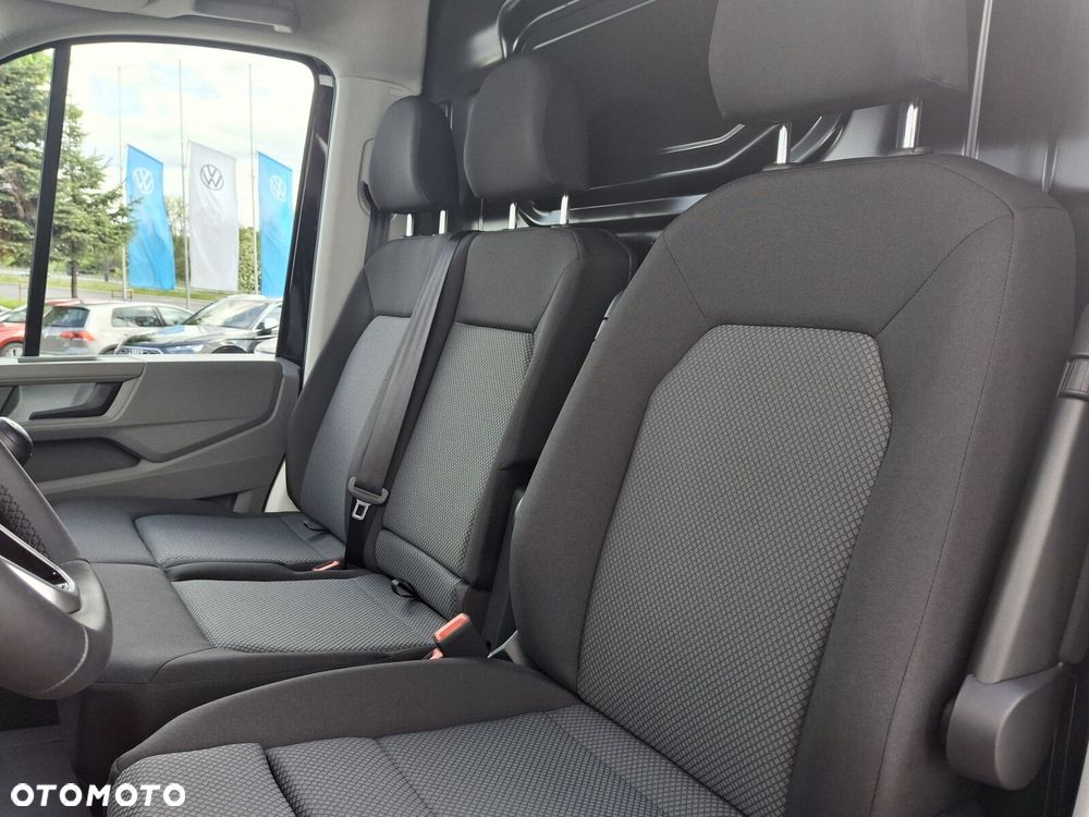 Volkswagen Crafter 35 Furgon 2.0 TDI - 18