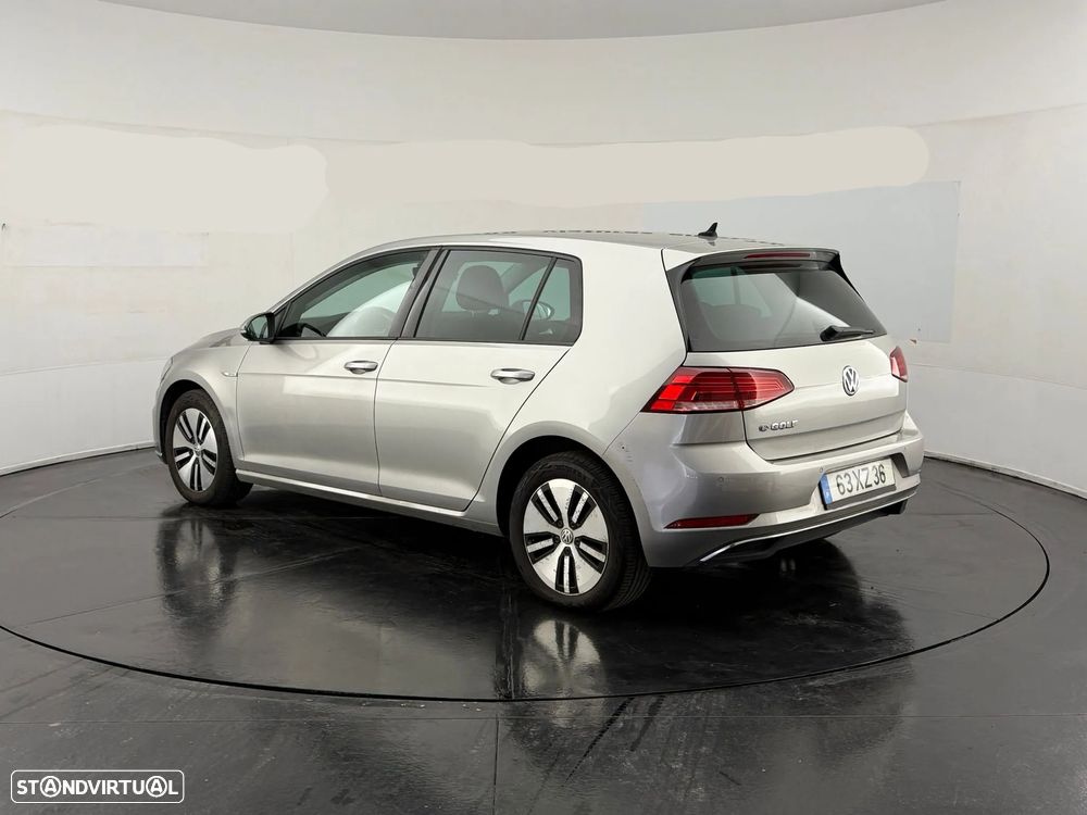 VW e-Golf AC/DC - 2