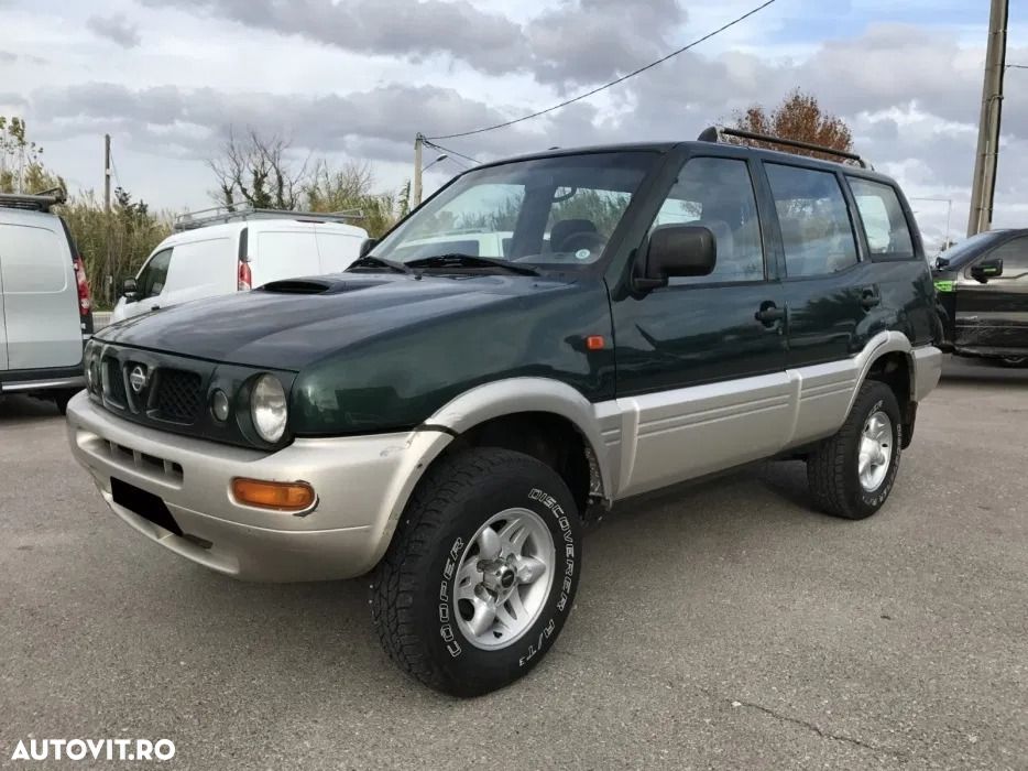 Dezmembrari  Nissan TERRANO 2 (R20)  1992  > 2007 2.4 i 12V 4WD Benzi - 1