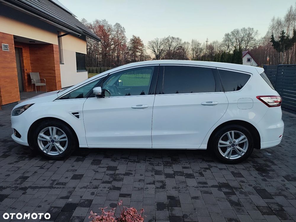 Ford S-Max 2.0 EcoBlue Titanium - 2