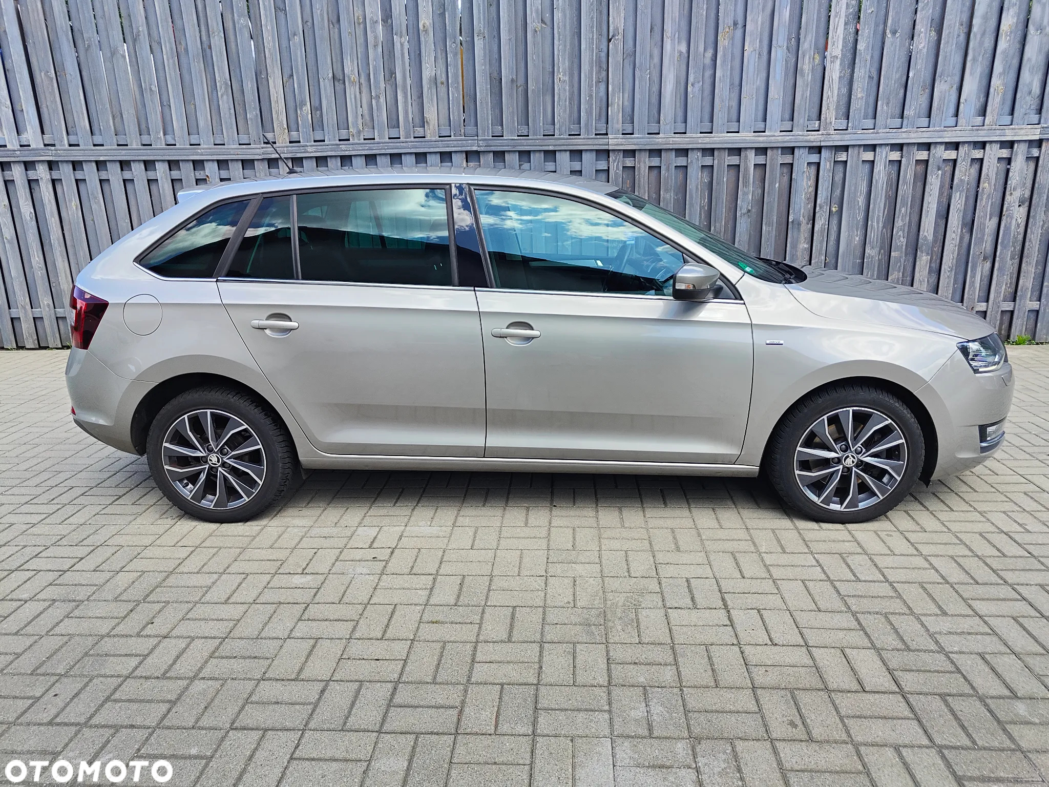 Skoda RAPID Spaceback 1.6 TDI Drive - 5