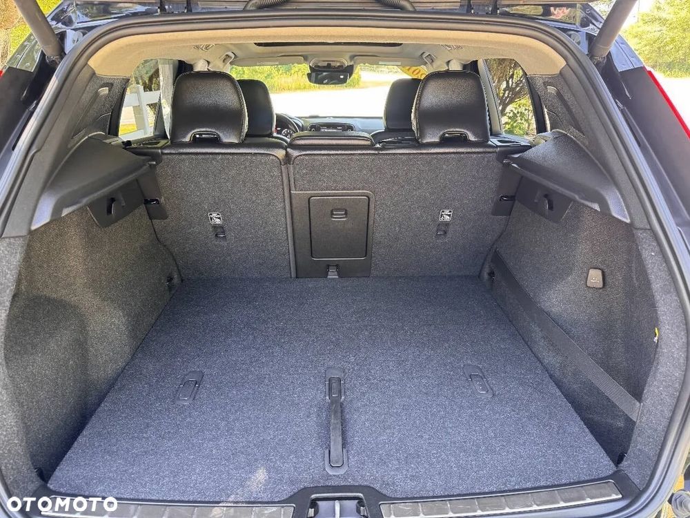 Volvo XC 40 T5 AWD Inscription - 12