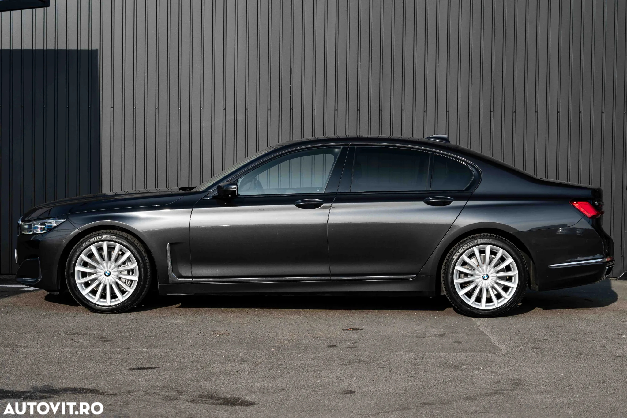 BMW Seria 7 730d - 9