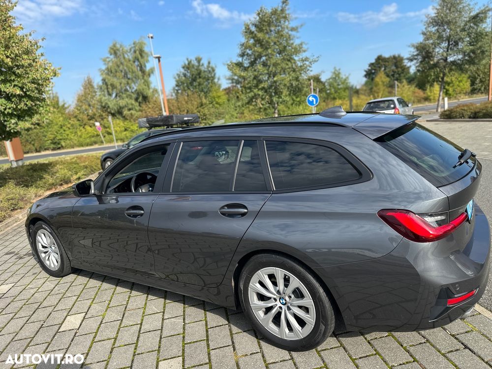 BMW Seria 3 318d Touring Aut. Sport Line - 9