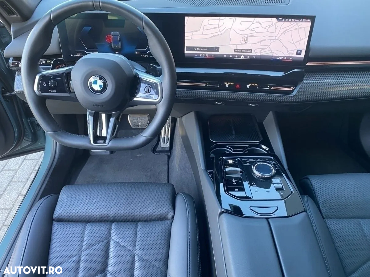 BMW Seria 5 520i AT MHEV - 12