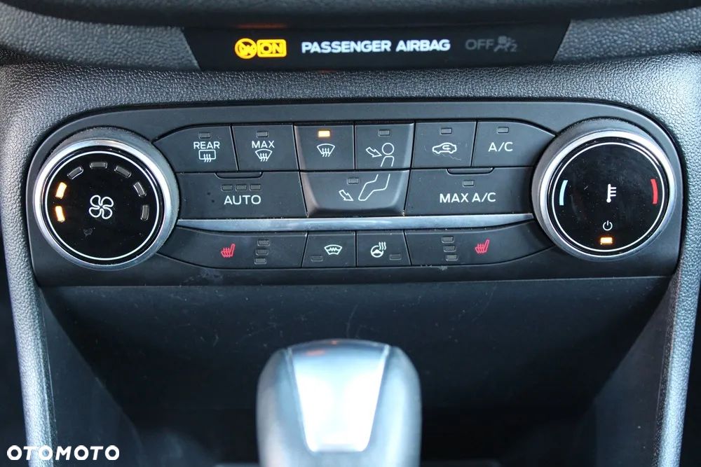 Ford Fiesta 1.0 EcoBoost mHEV ST-Line DCT - 34