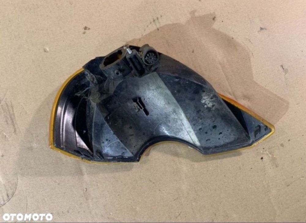 lampa kierunkowskaz lewy renault modus - 2