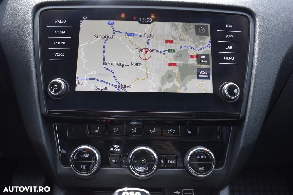Skoda Octavia 1.6 TDI DSG Style - 25