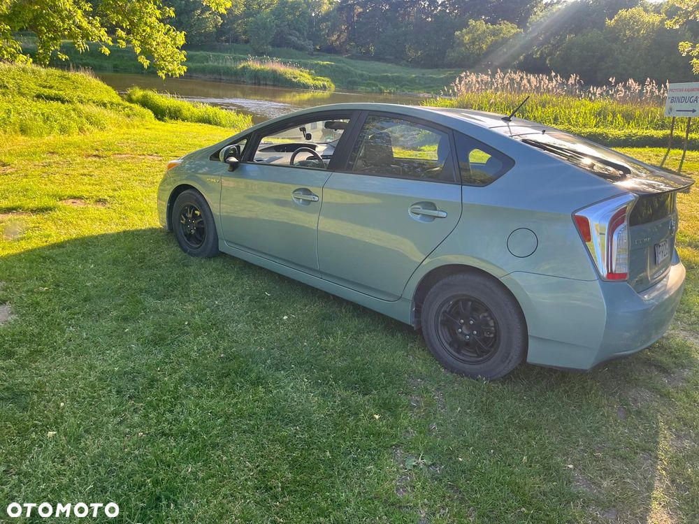 Toyota Prius - 7