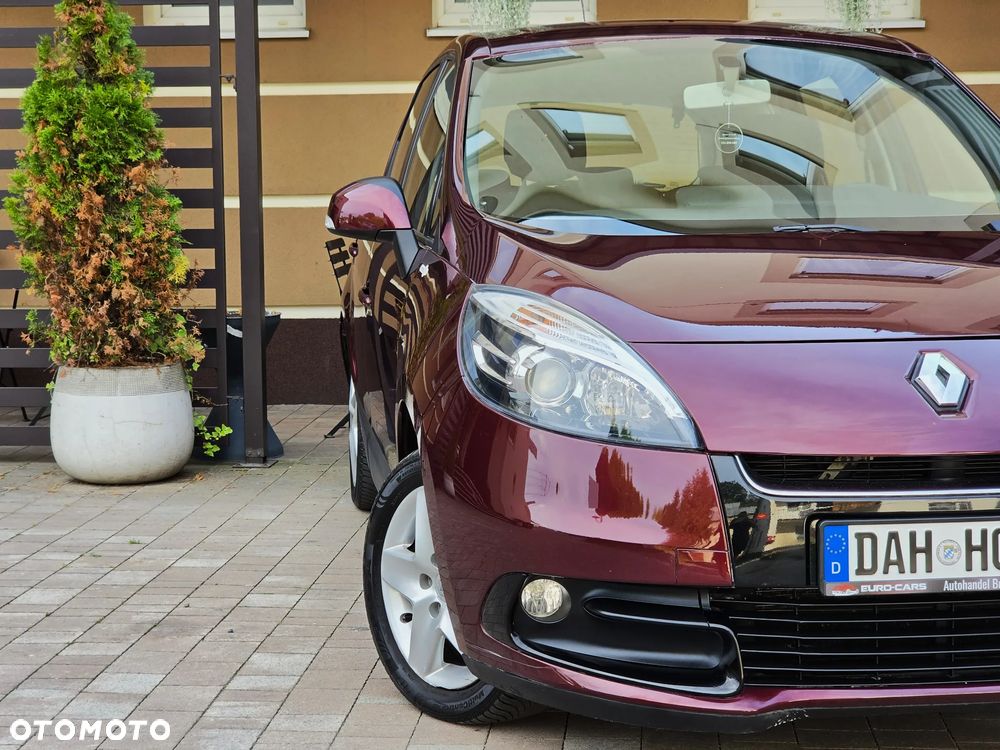 Renault Scenic 1.6 16V 110 TomTom Edition - 13