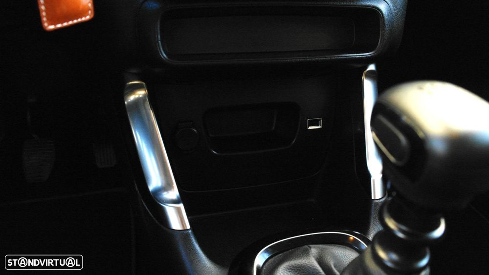 Citroën C3 Aircross 1.2 PureTech Plus - 37