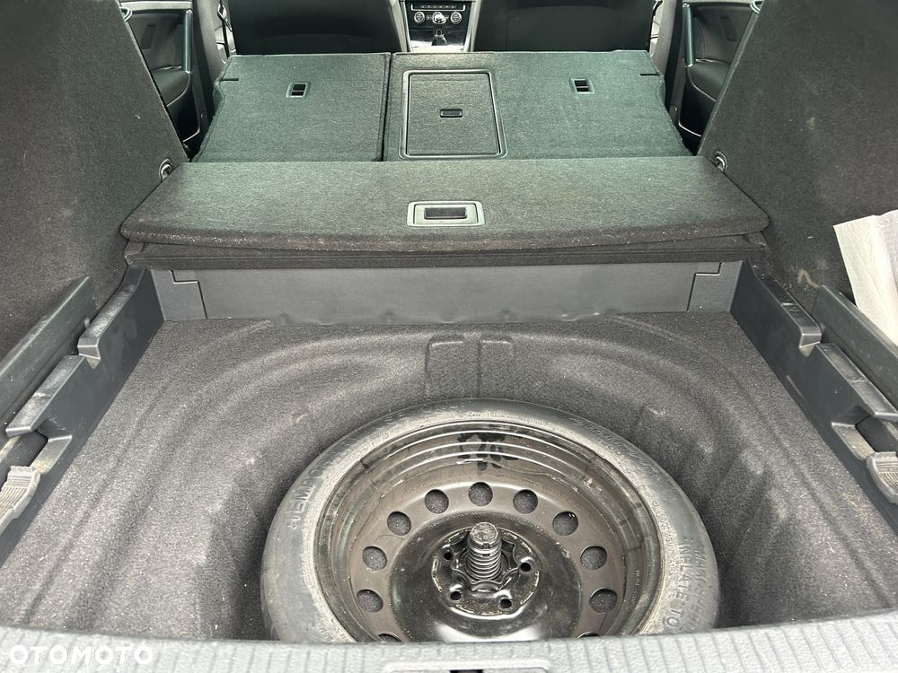 Volkswagen Golf 1.6 TDI BlueMotion Technology Trendline - 12