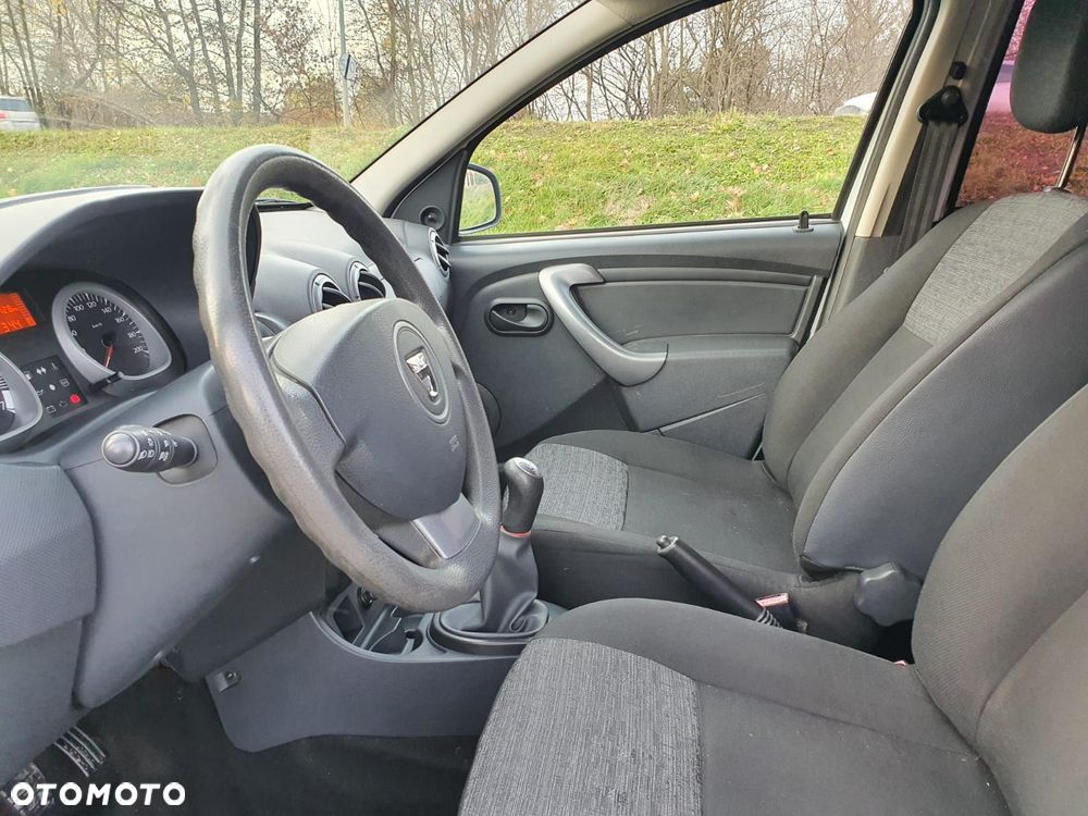 Dacia Duster 1.6 16V 4x2 - 12