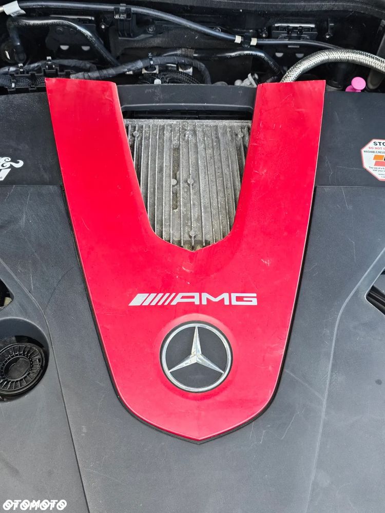 Mercedes-Benz Klasa E 43 AMG 4Matic 9G-TRONIC - 14