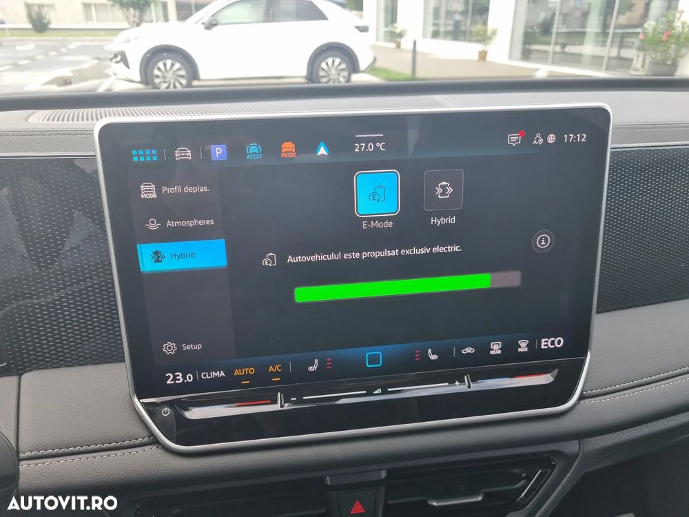 Volkswagen Tiguan - 26