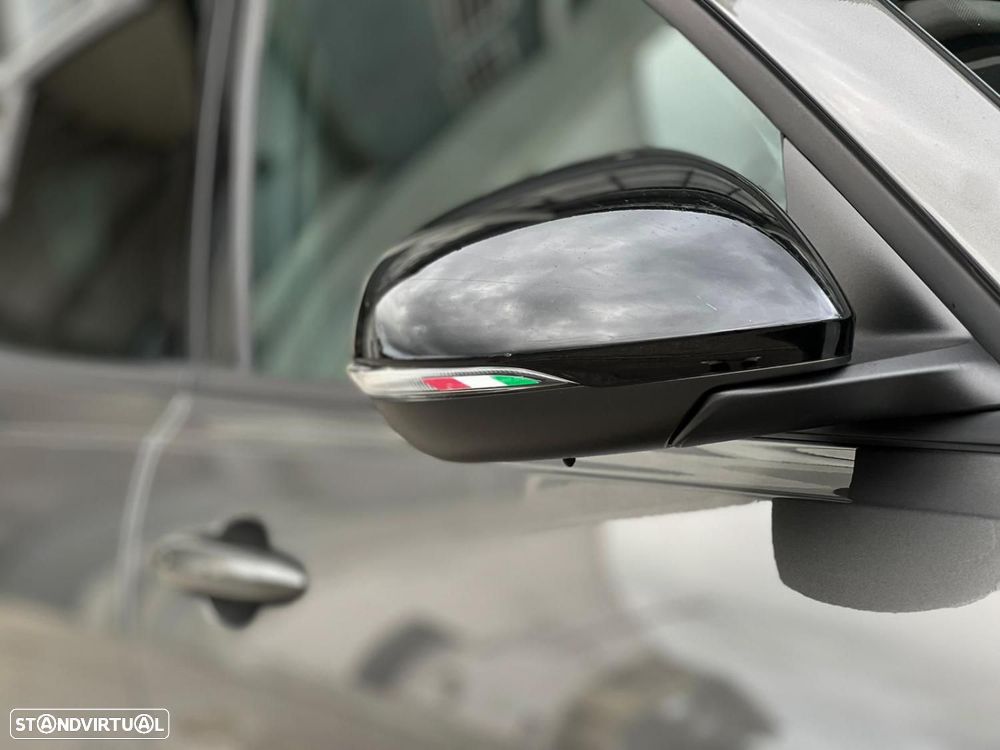 Alfa Romeo Tonale 1.3 Plug-In Hybrid TI e-AWD - 4