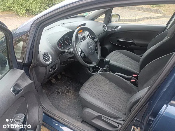 Opel Corsa - 9