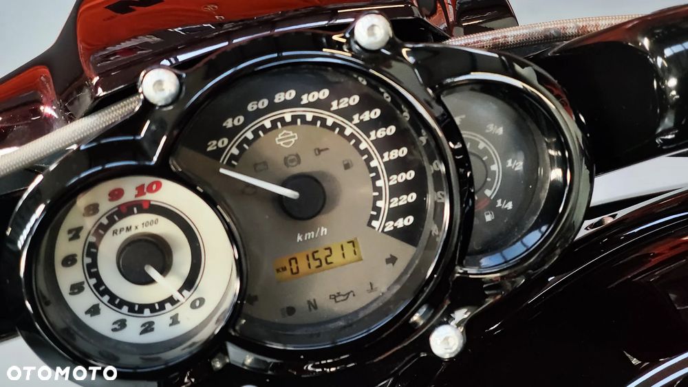 Harley-Davidson V-Rod Muscle - 31