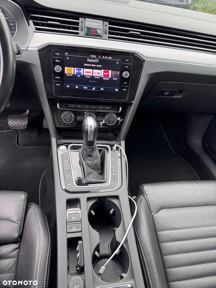Volkswagen Passat 1.5 TSI EVO Business DSG - 9