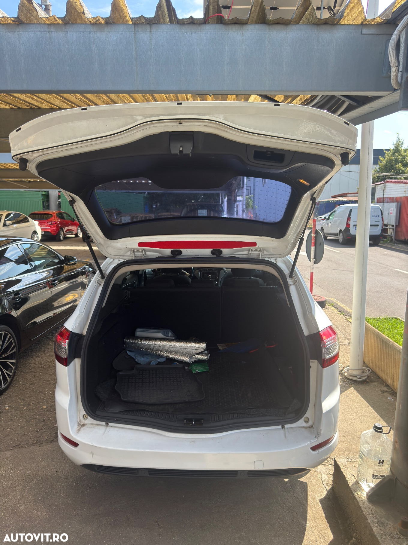 Ford Mondeo 1.6 TDCi Ambiente - 5