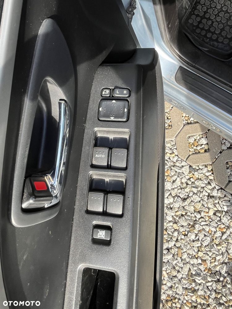 Mazda 5 - 19