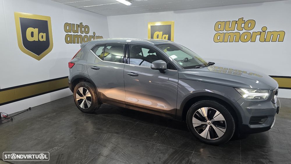 Volvo XC 40 1.5 T5 PHEV Momentum Plus - 4