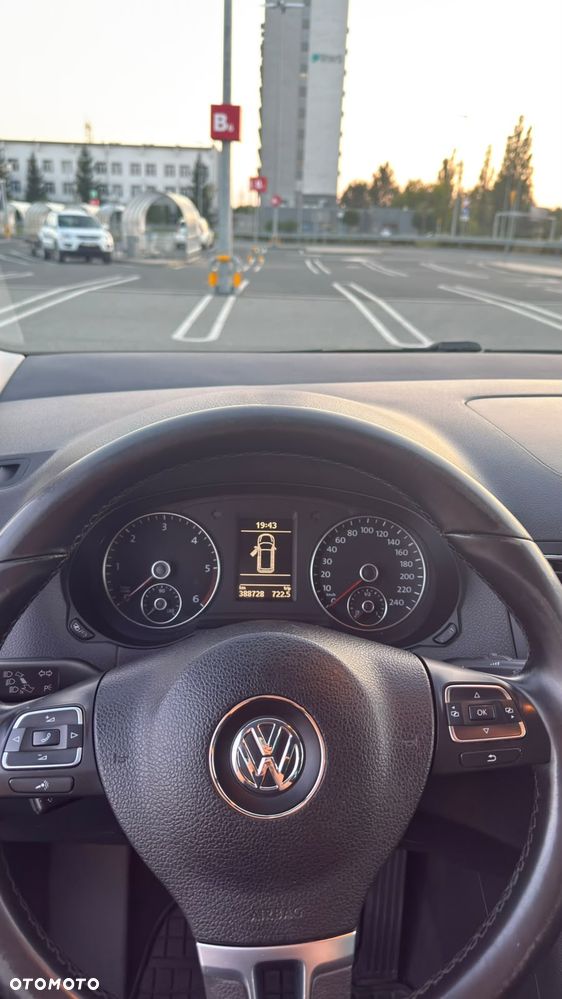 Volkswagen Sharan 2.0 TDI Highline - 10