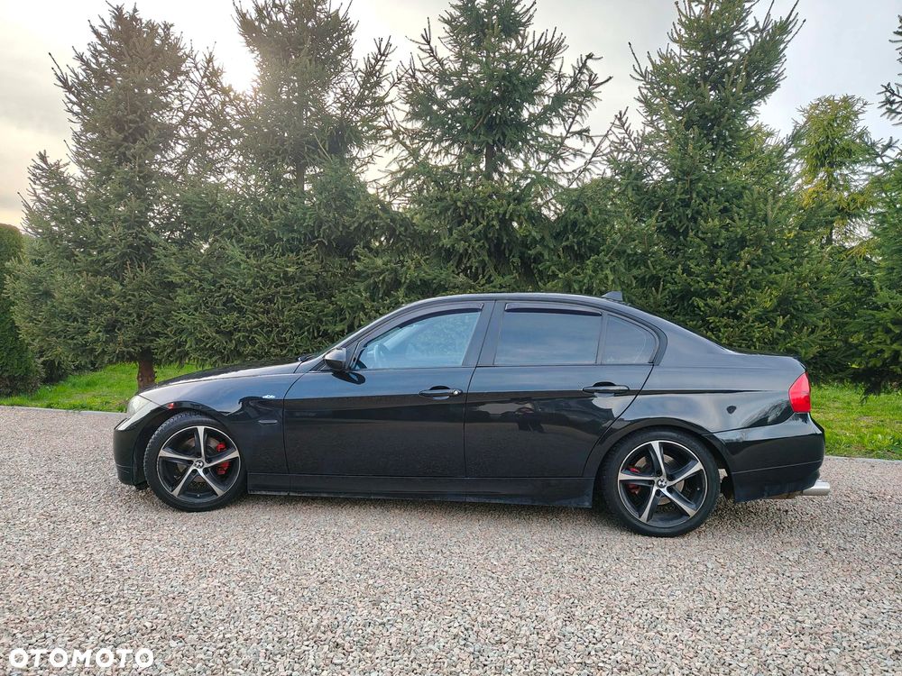 BMW Seria 3 320i - 14