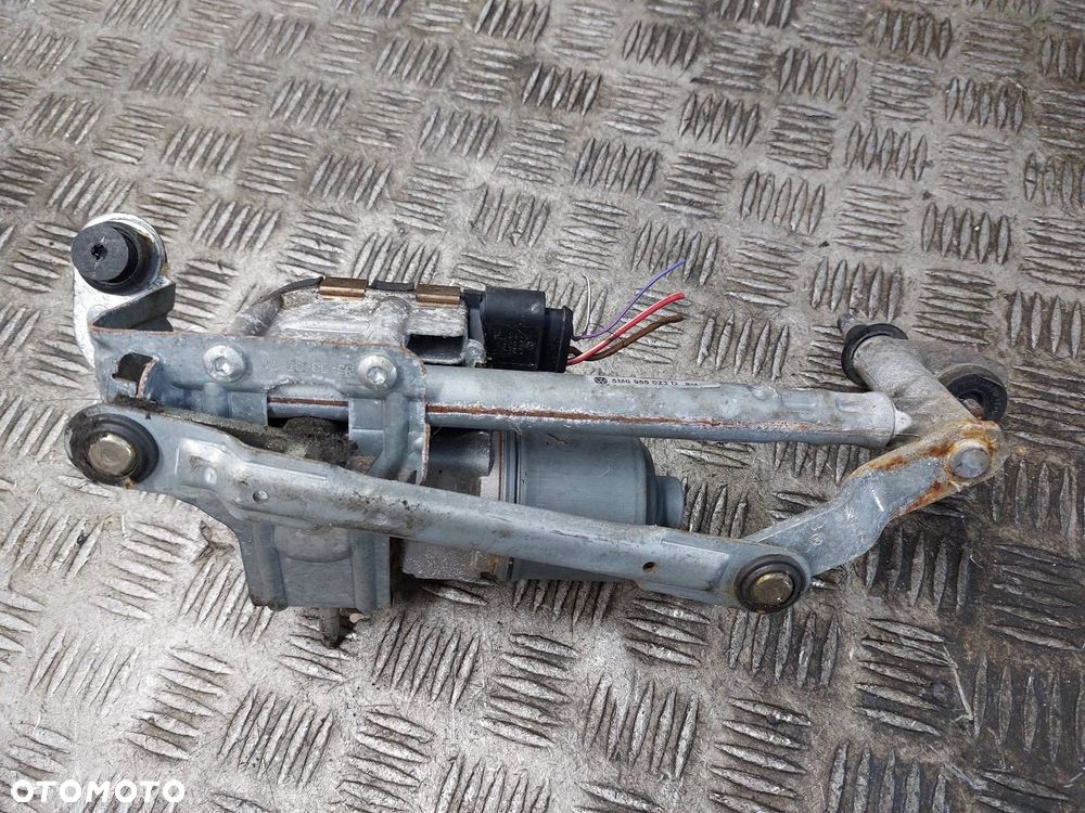 SILNICZEK WYCIERACZKI LEWY PRZÓD GOLF V PLUS 5M0955119A 5M0955023D - 5