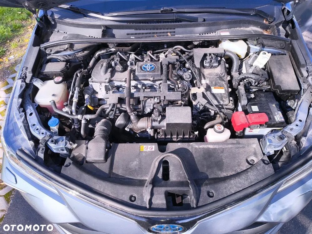 Toyota Corolla 1.8 Hybrid Executive - 17